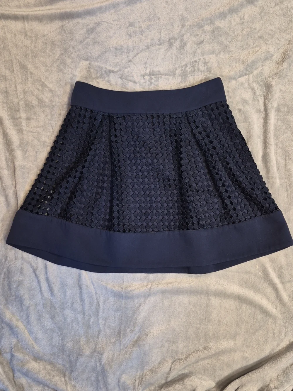NWOT Sail to Sable Navy Circle-Textured Mini Skirt - Picture 1 of 3